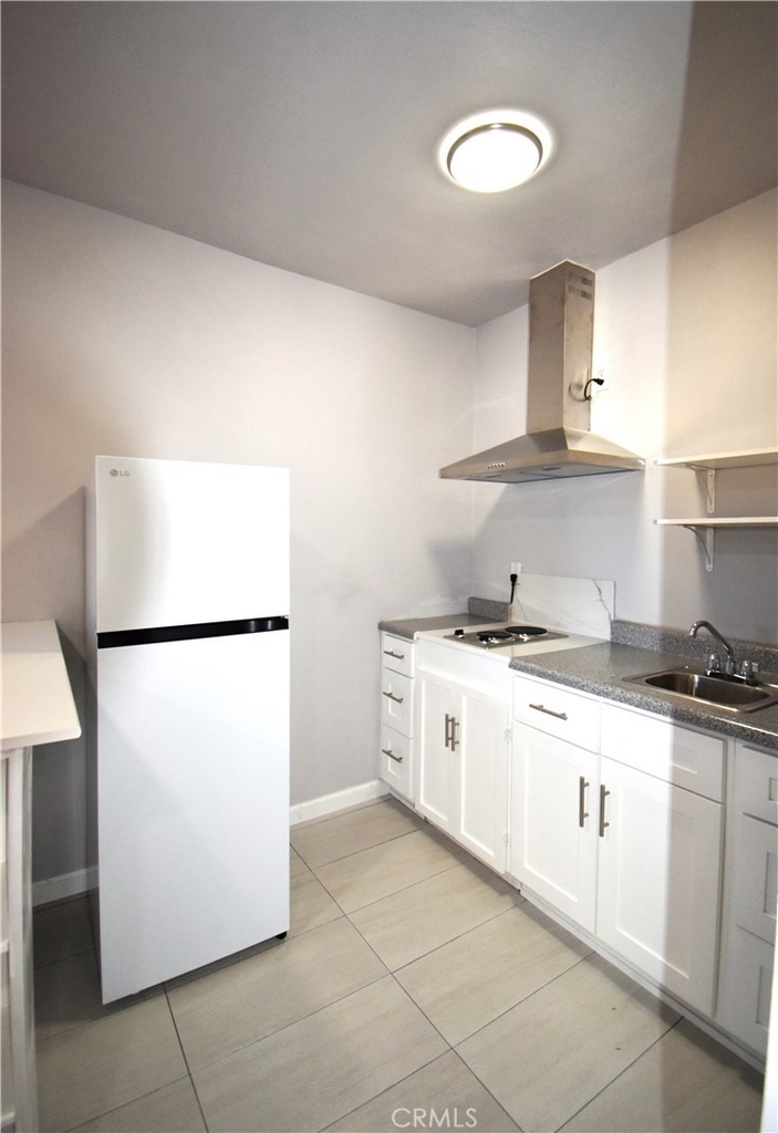 15414 Kinzie Street - Photo 4