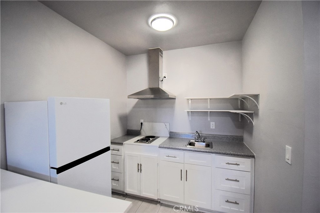 15414 Kinzie Street - Photo 3