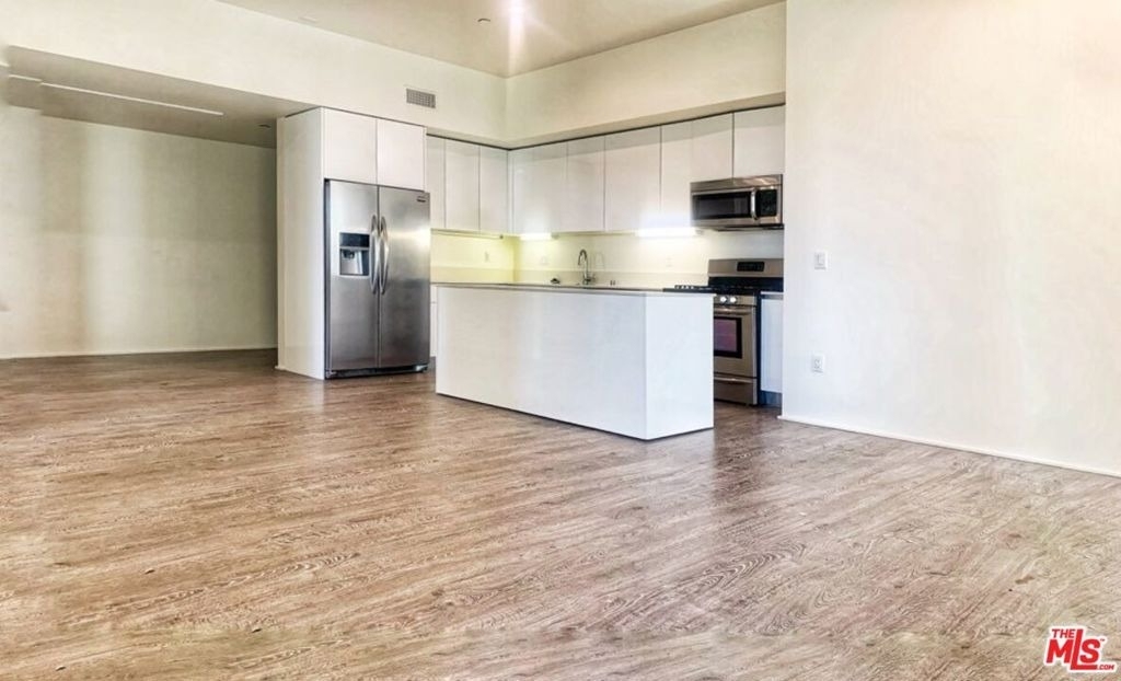 1038 S Mariposa Avenue - Photo 17