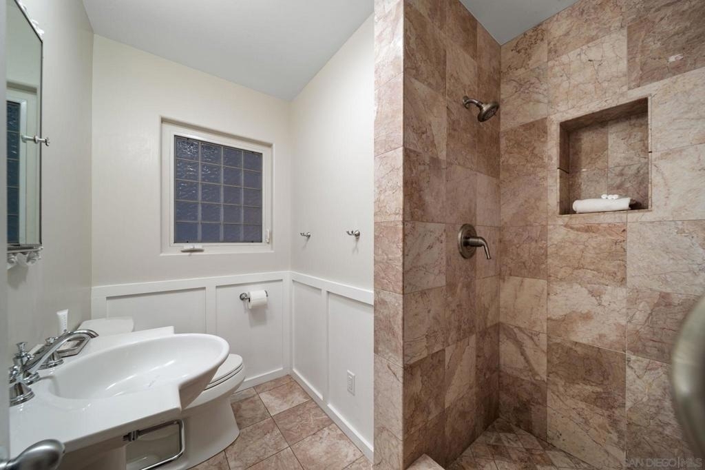 4260 Eastridge Dr - Photo 33