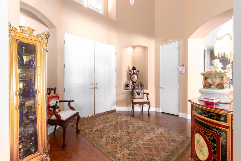 4 Bentley Road - Photo 2