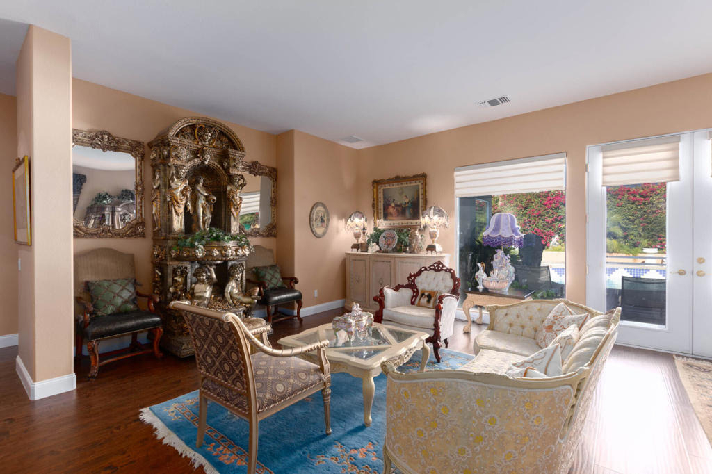 4 Bentley Road - Photo 3