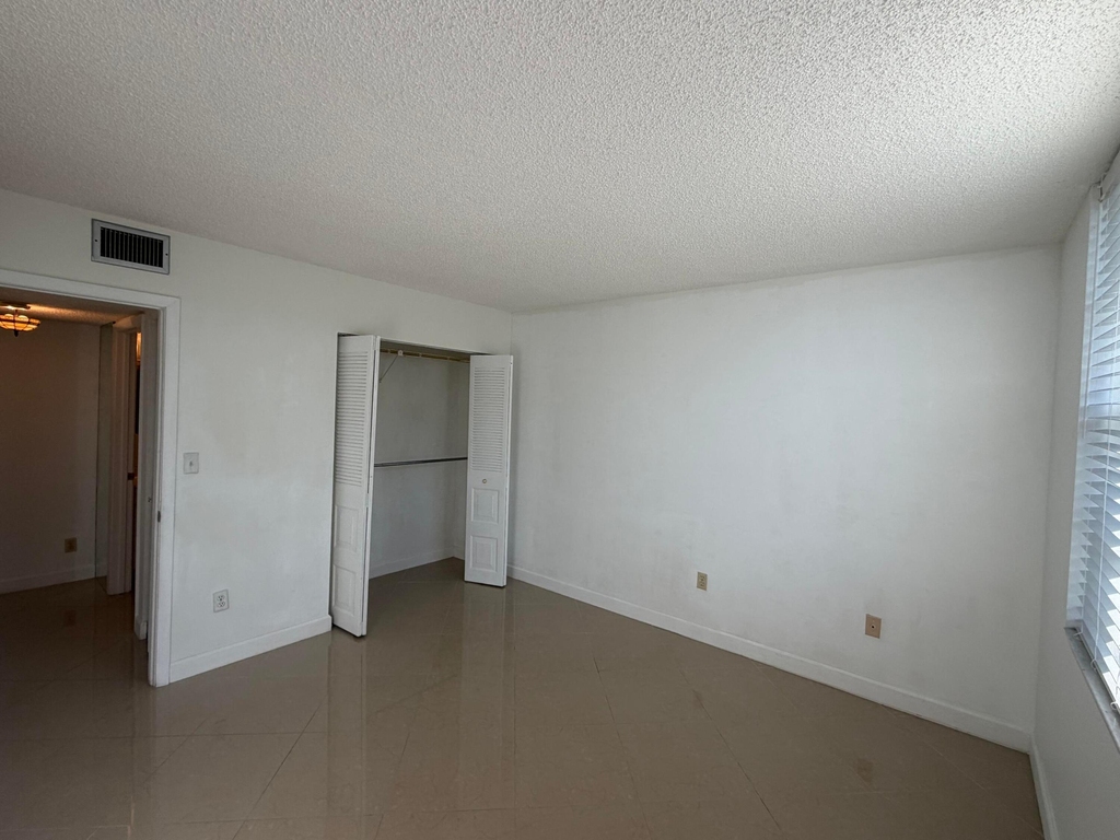 7380 Nw 18th Street - Photo 13