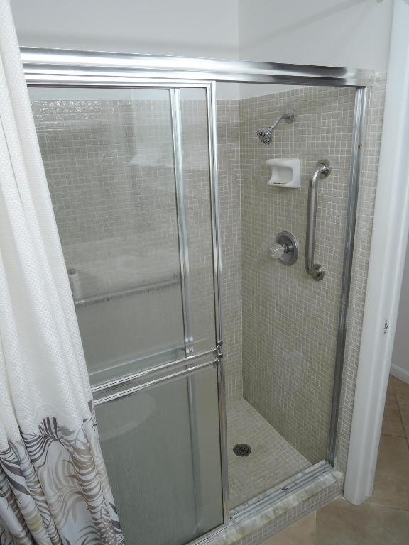 115 Lakes End Drive - Photo 5