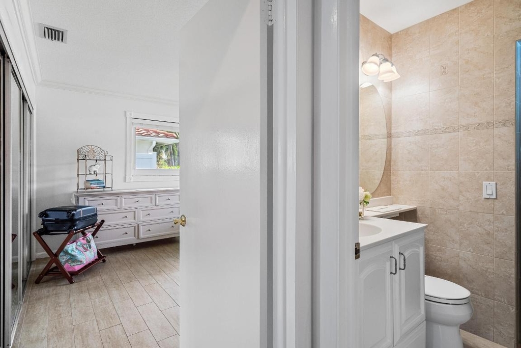 1120 Morse Boulevard - Photo 27