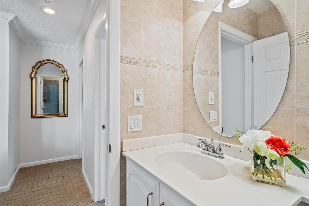 1120 Morse Boulevard - Photo 28