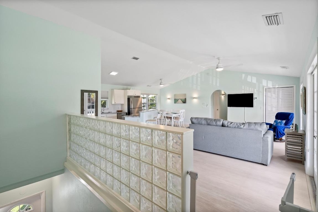 670 Hernando Street - Photo 1