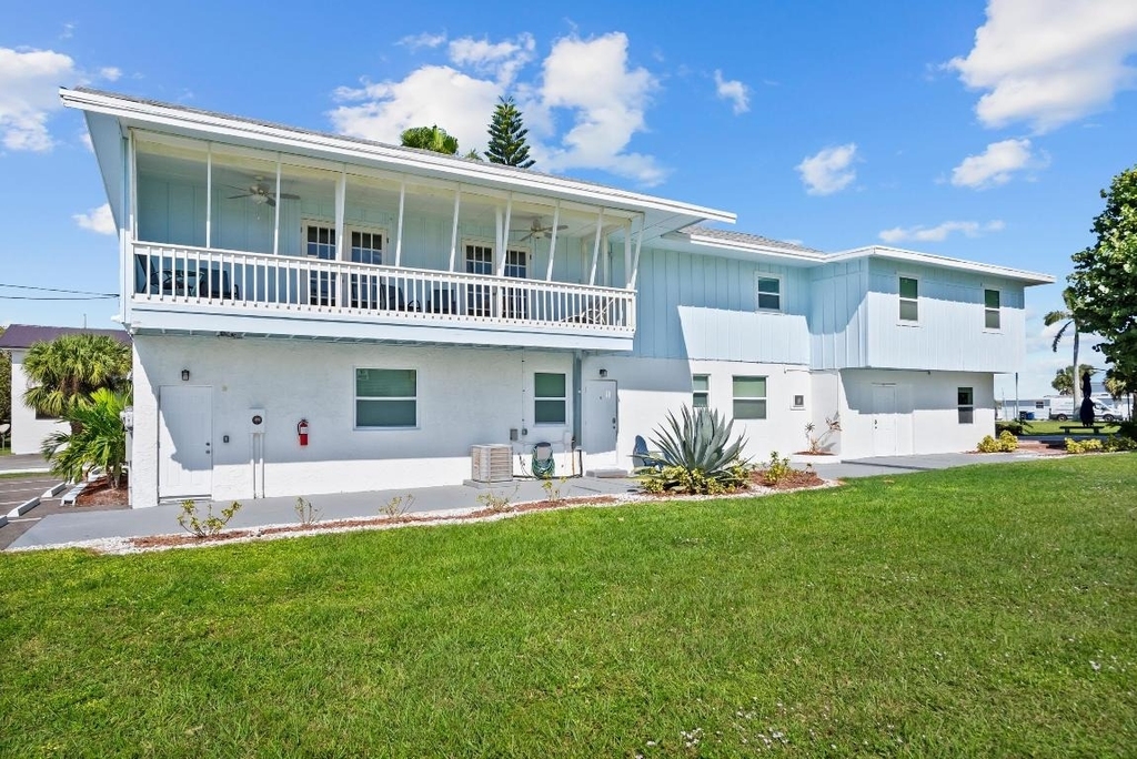 670 Hernando Street - Photo 11