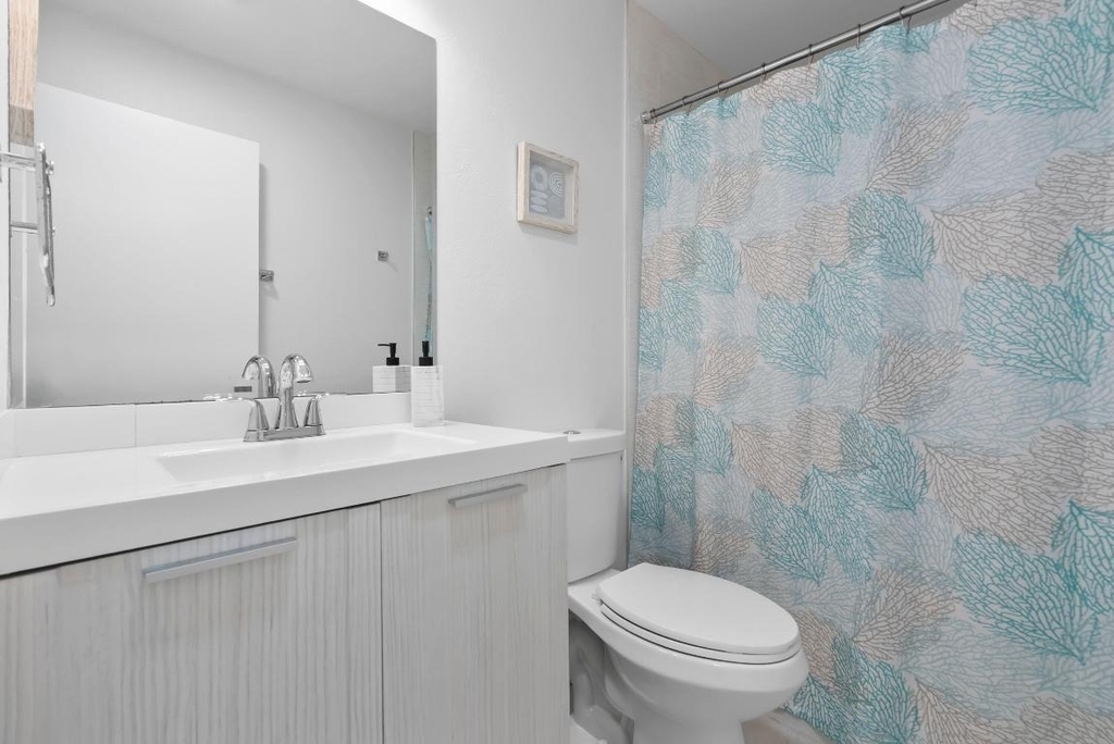 670 Hernando Street - Photo 9