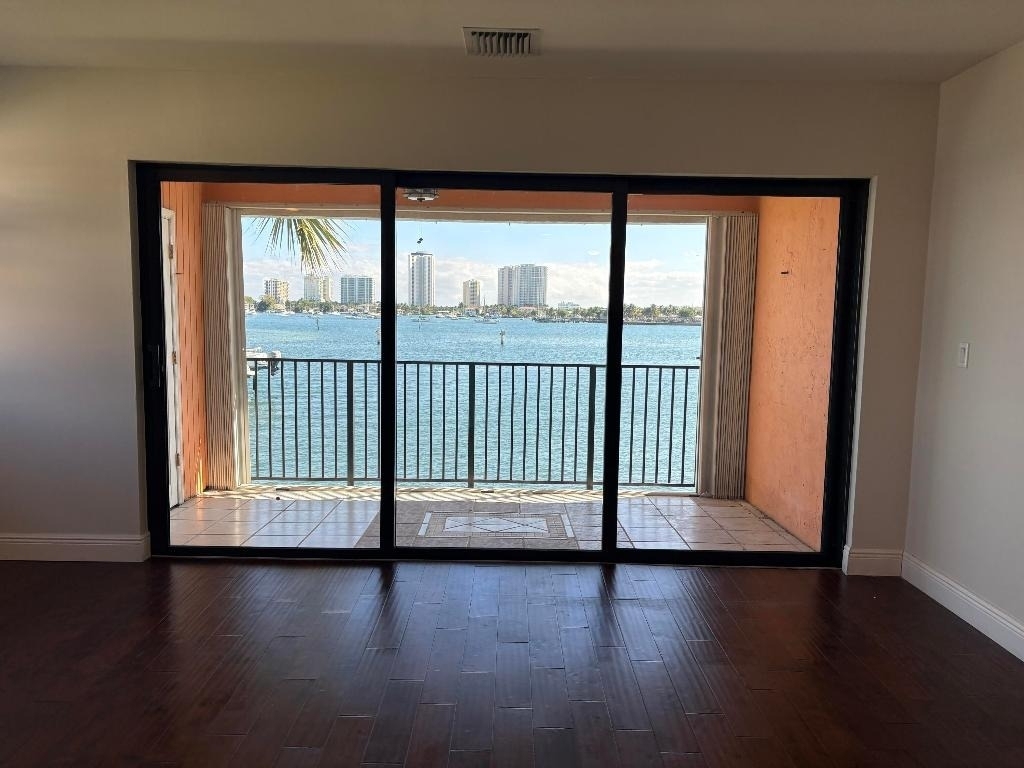 360 Wilma Circle - Photo 8