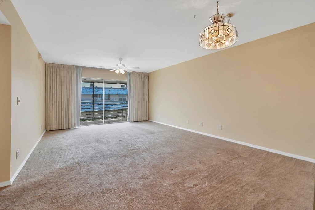 12016 Greenway Circle S - Photo 11