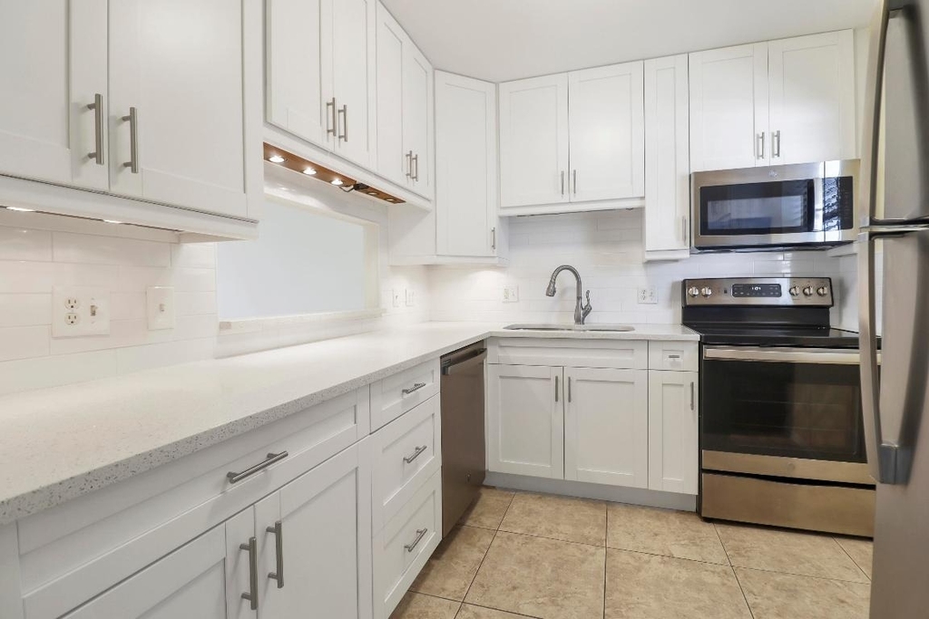 12016 Greenway Circle S - Photo 1