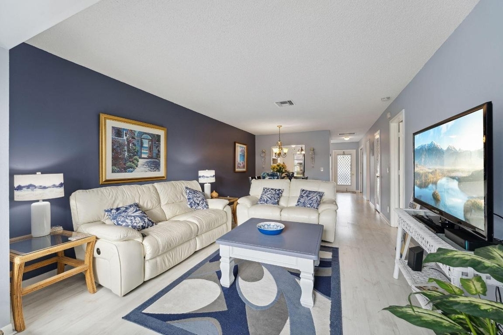 1130 Cactus Terrace - Photo 0