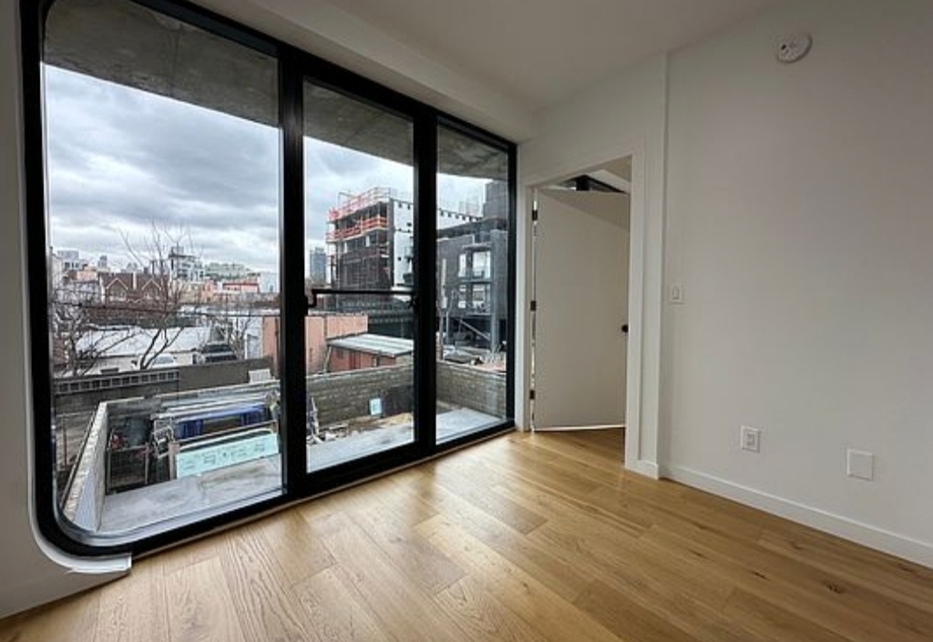30-18 14th Street - Photo 4