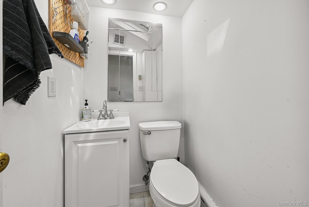 13 Herbert Avenue - Photo 5