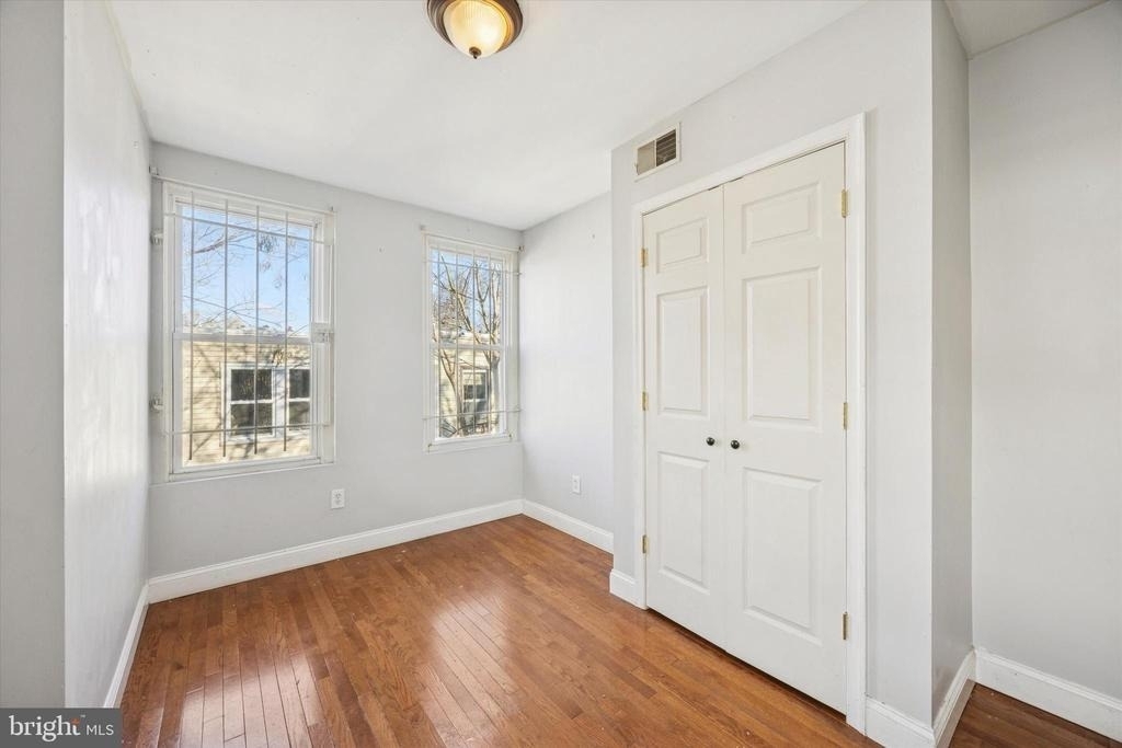 1625 Edgley Street - Photo 1