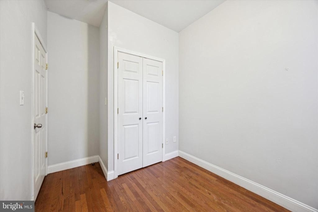 1625 Edgley Street - Photo 10