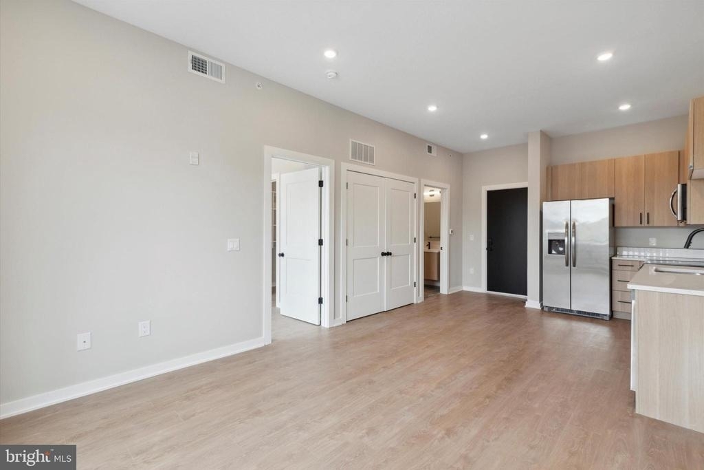 308 W Chelten Avenue - Photo 8