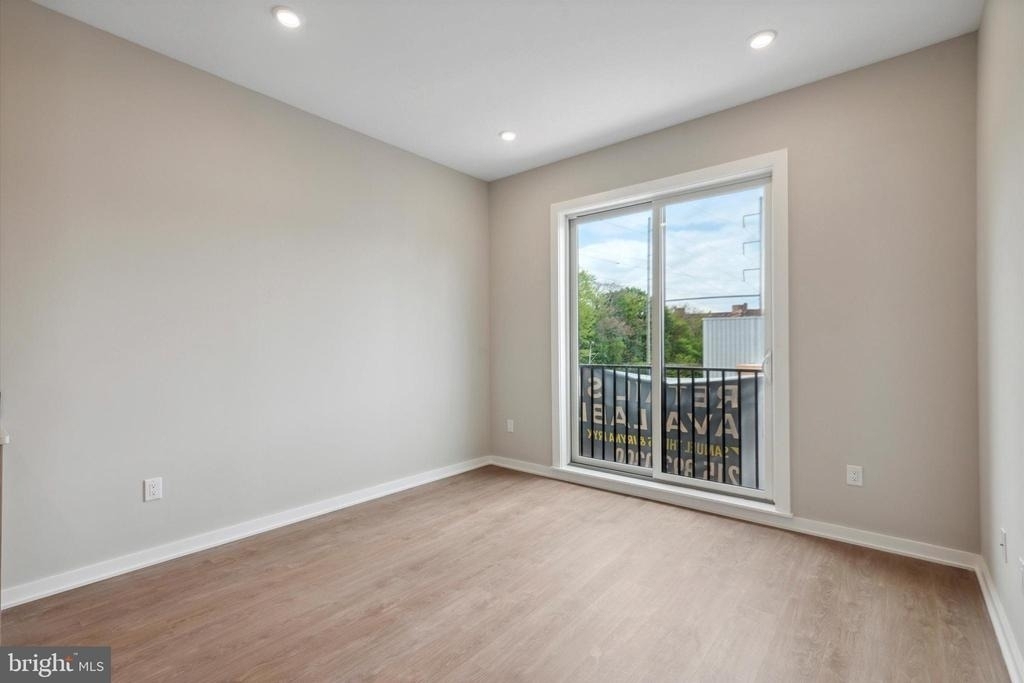 308 W Chelten Avenue - Photo 5