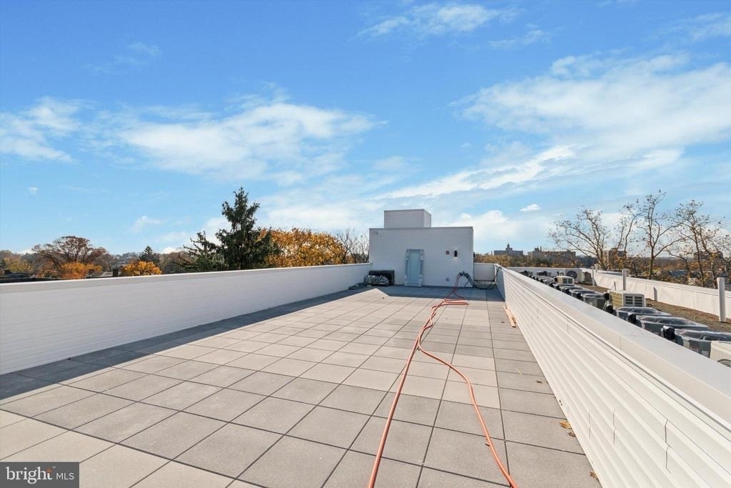 5521 Wayne Avenue - Photo 8