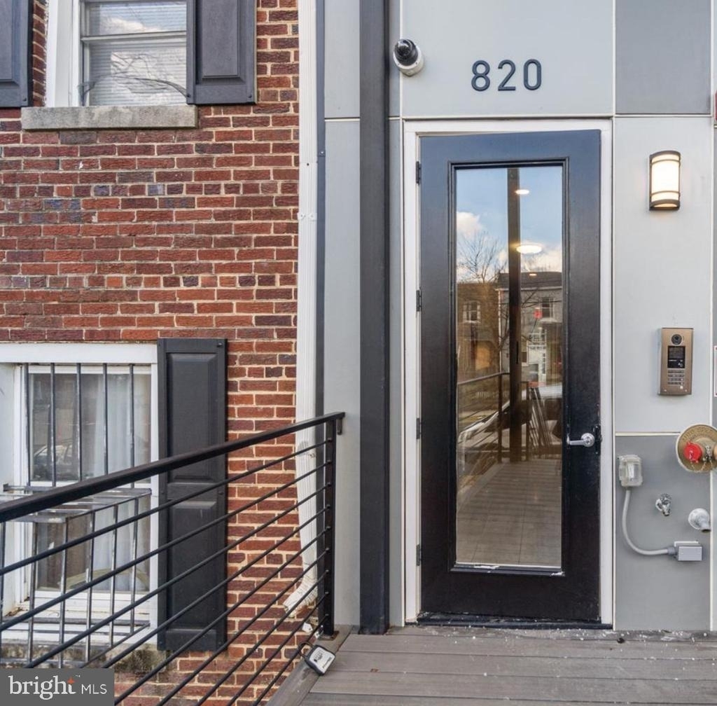820 18th Street Ne - Photo 4