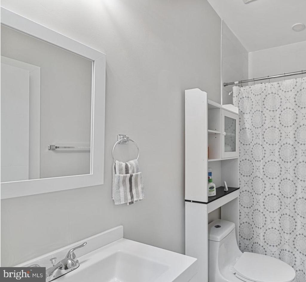 820 18th Street Ne - Photo 14