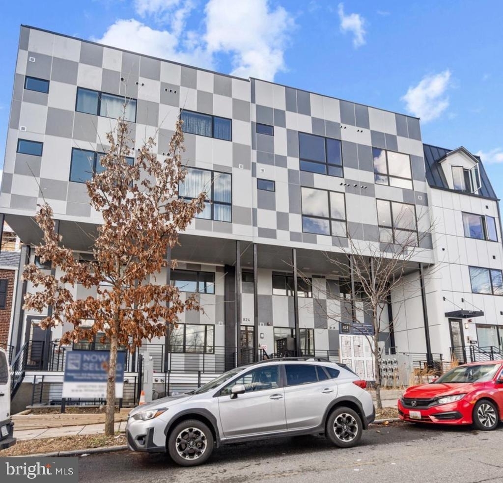 820 18th Street Ne - Photo 3