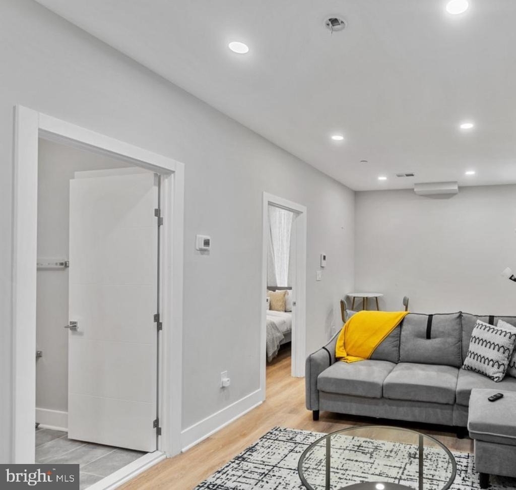 820 18th Street Ne - Photo 9