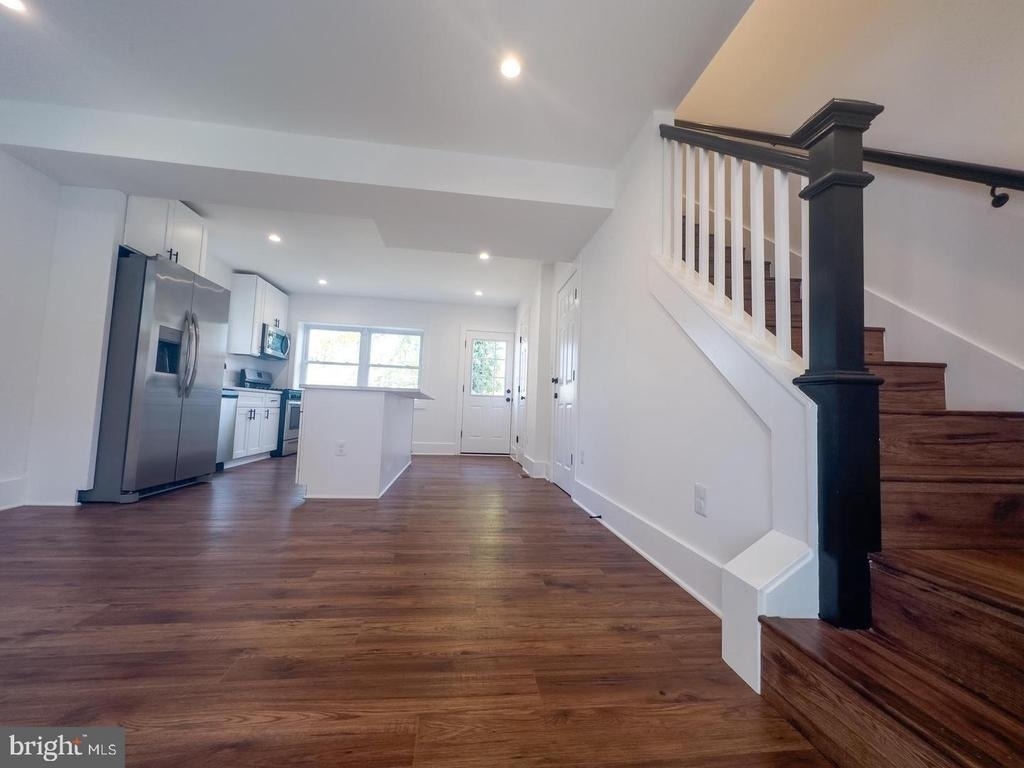 3326 12th Street Se - Photo 7