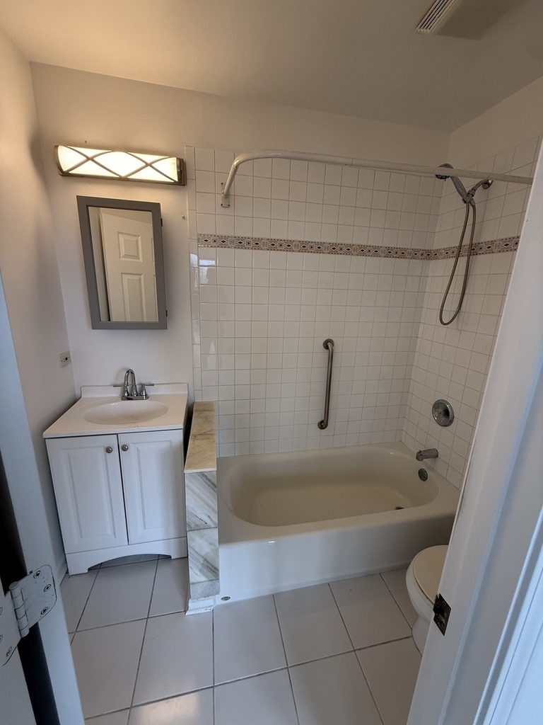 5726 S King Drive - Photo 11