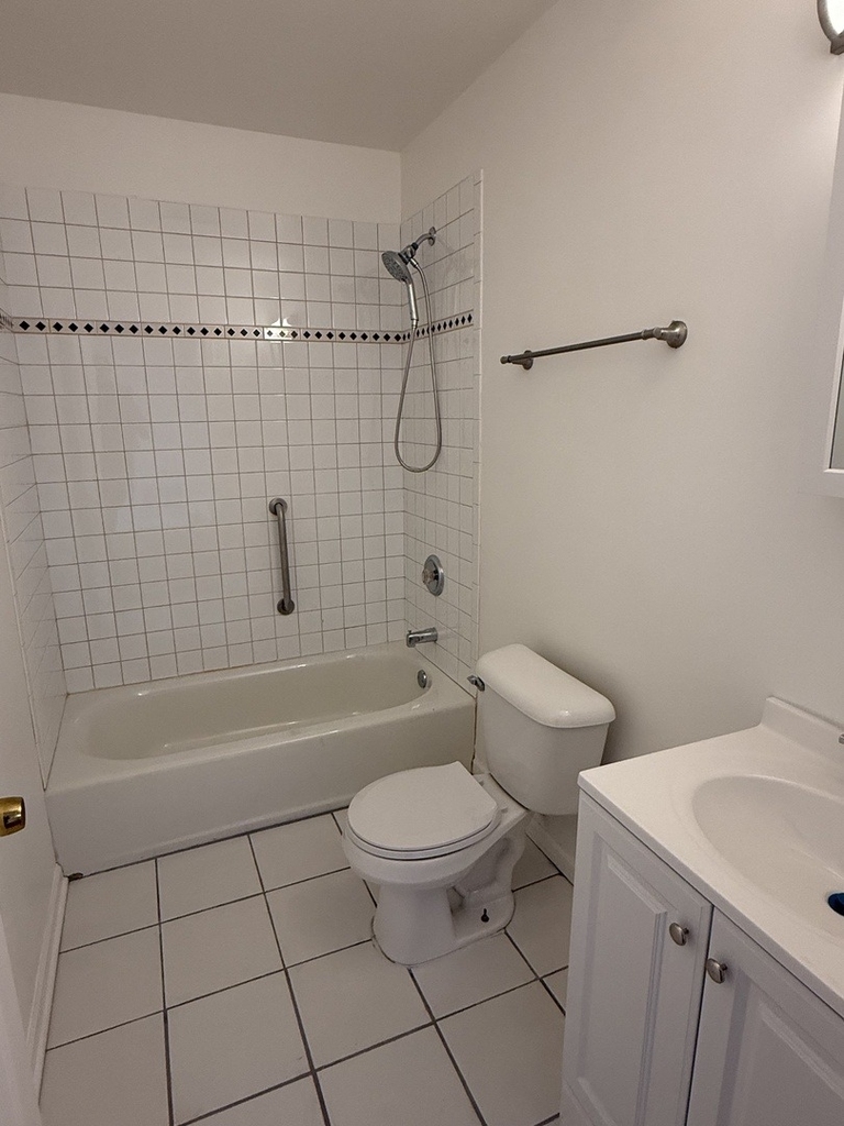 5726 S King Drive - Photo 7
