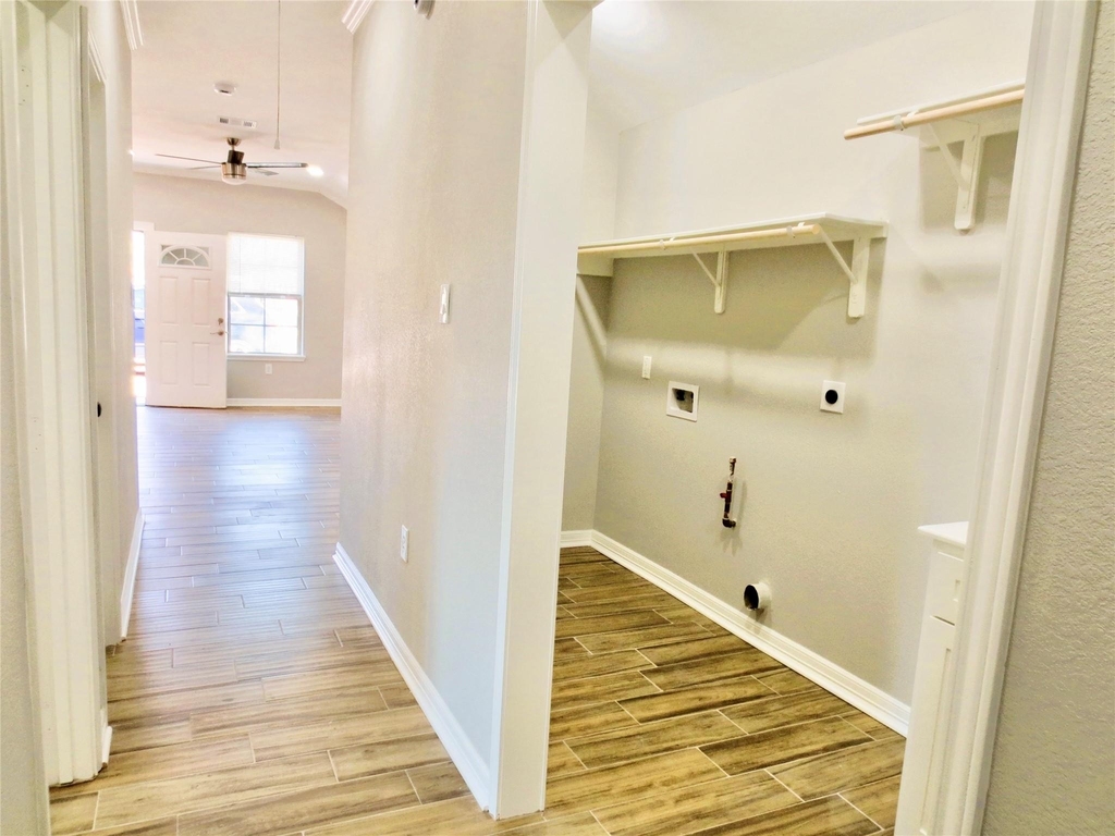 10316 Aldine Westfield Road - Photo 8