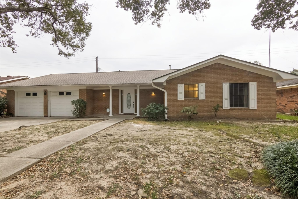 2303 Kipling Street - Photo 3