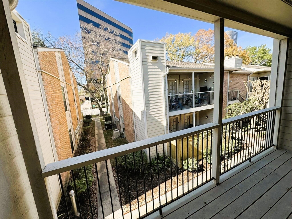 2001 Bering Drive - Photo 30