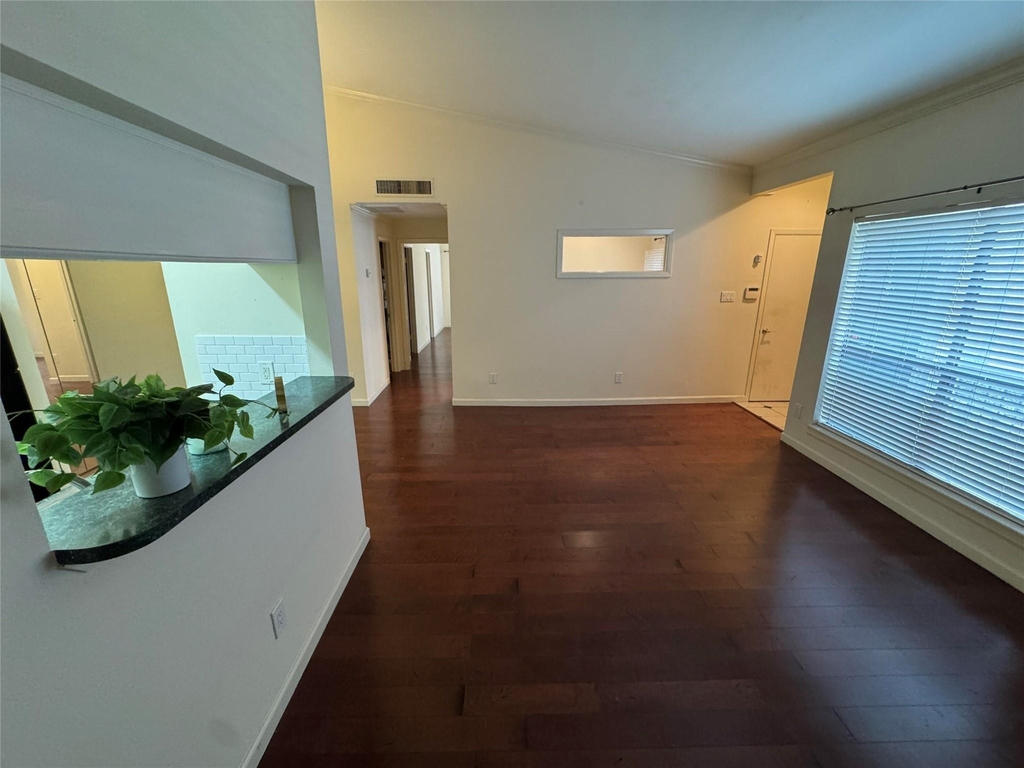 2001 Bering Drive - Photo 2