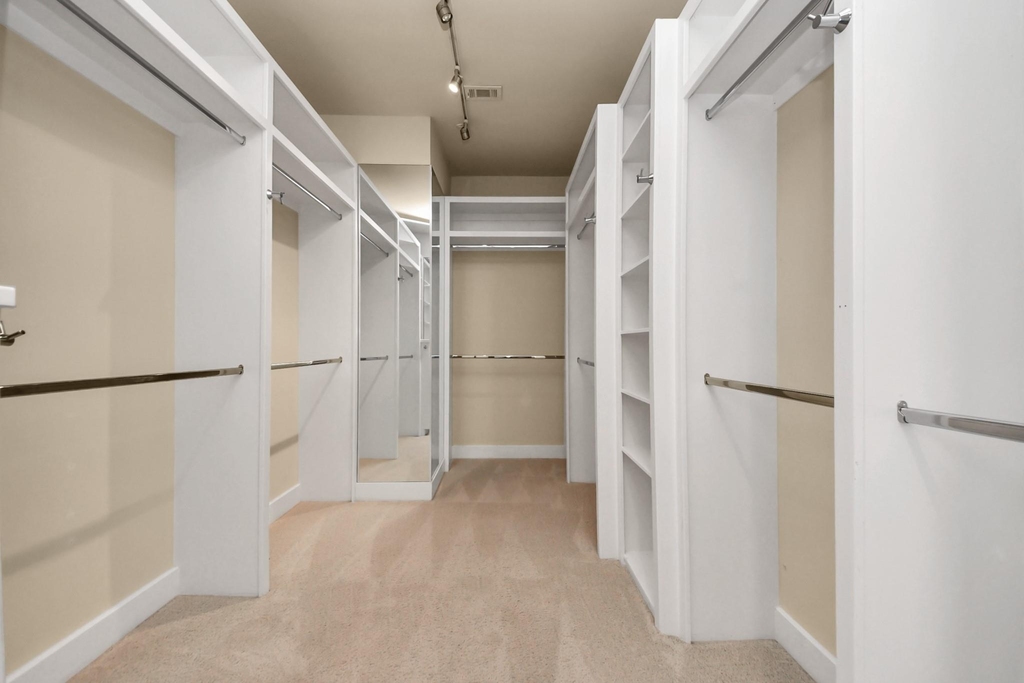 1610 Calumet Street - Photo 13