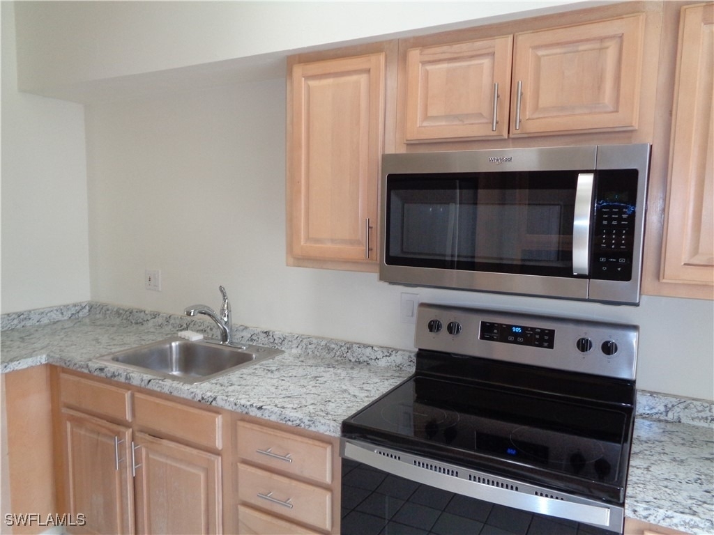 271 Perignon Place - Photo 21