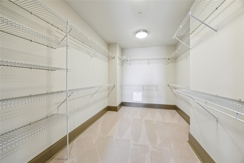 9870 Gaylord Drive - Photo 9