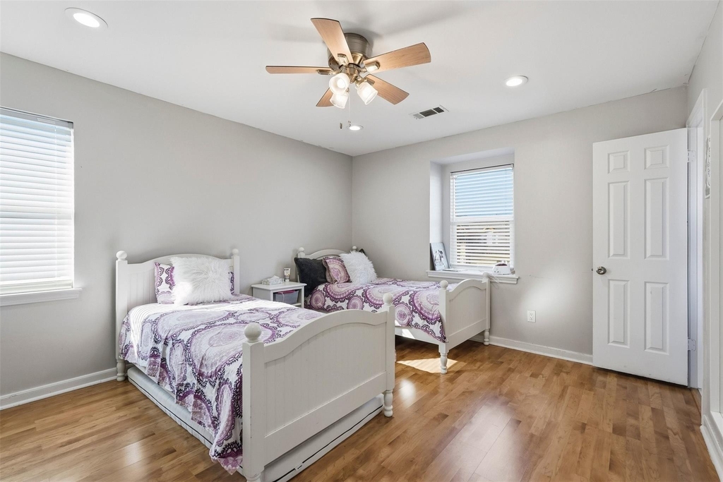 7927 Wolfield Lane - Photo 17