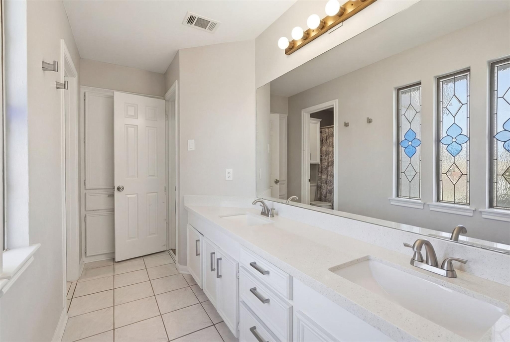 7927 Wolfield Lane - Photo 18