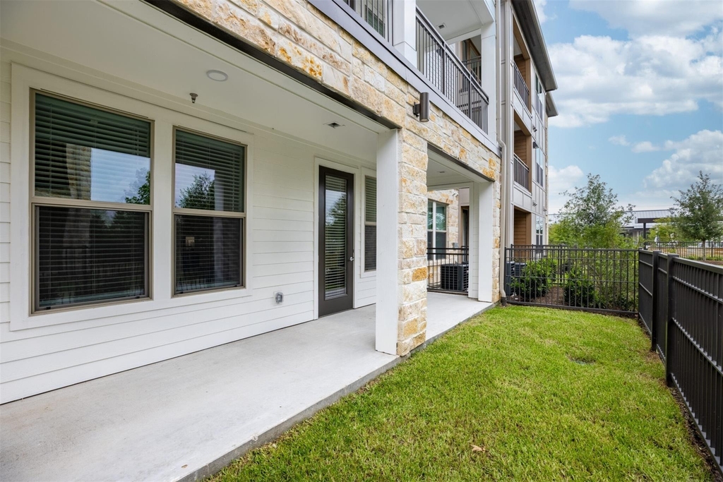 9302 Fry Rd - Photo 0