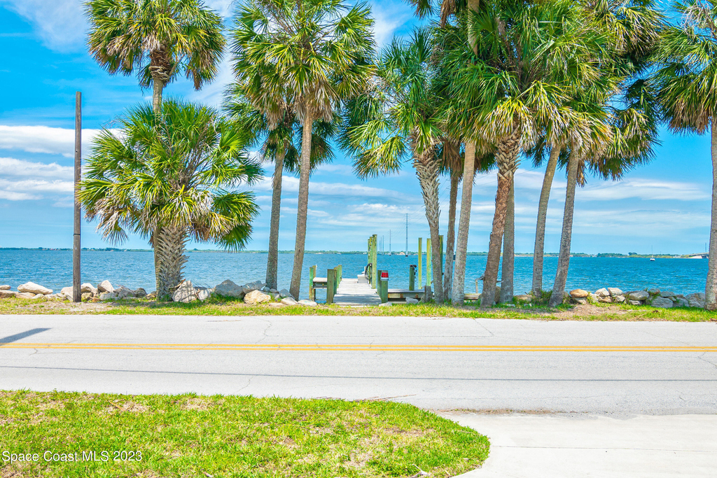 3435 Indian River Drive - Photo 2