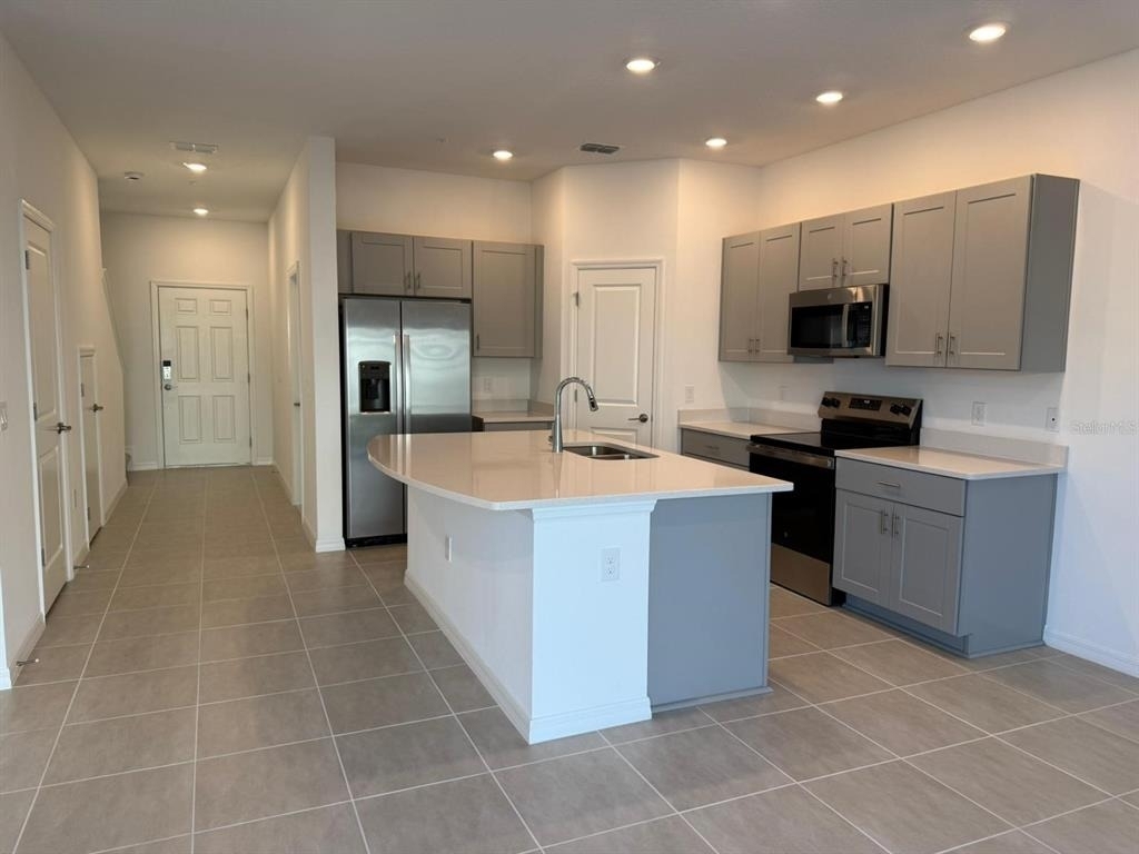 5040 Spangle Drive - Photo 4