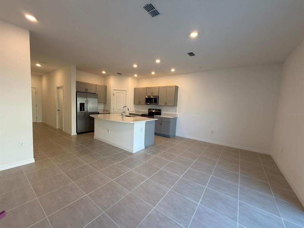 5040 Spangle Drive - Photo 2