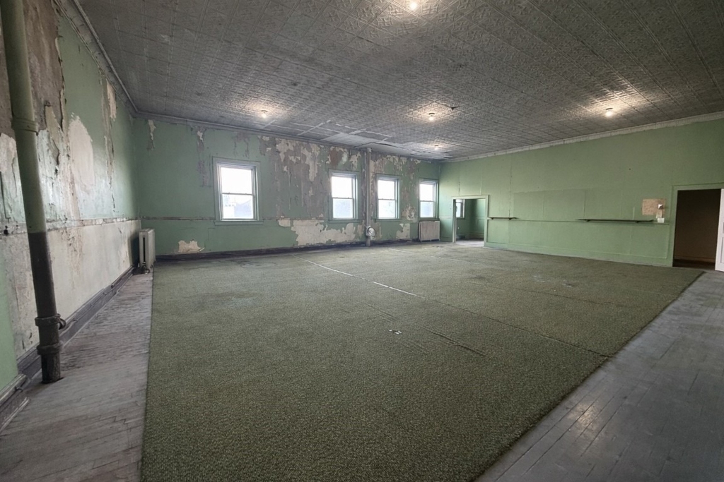 128 Nanticoke Avenue - Photo 0
