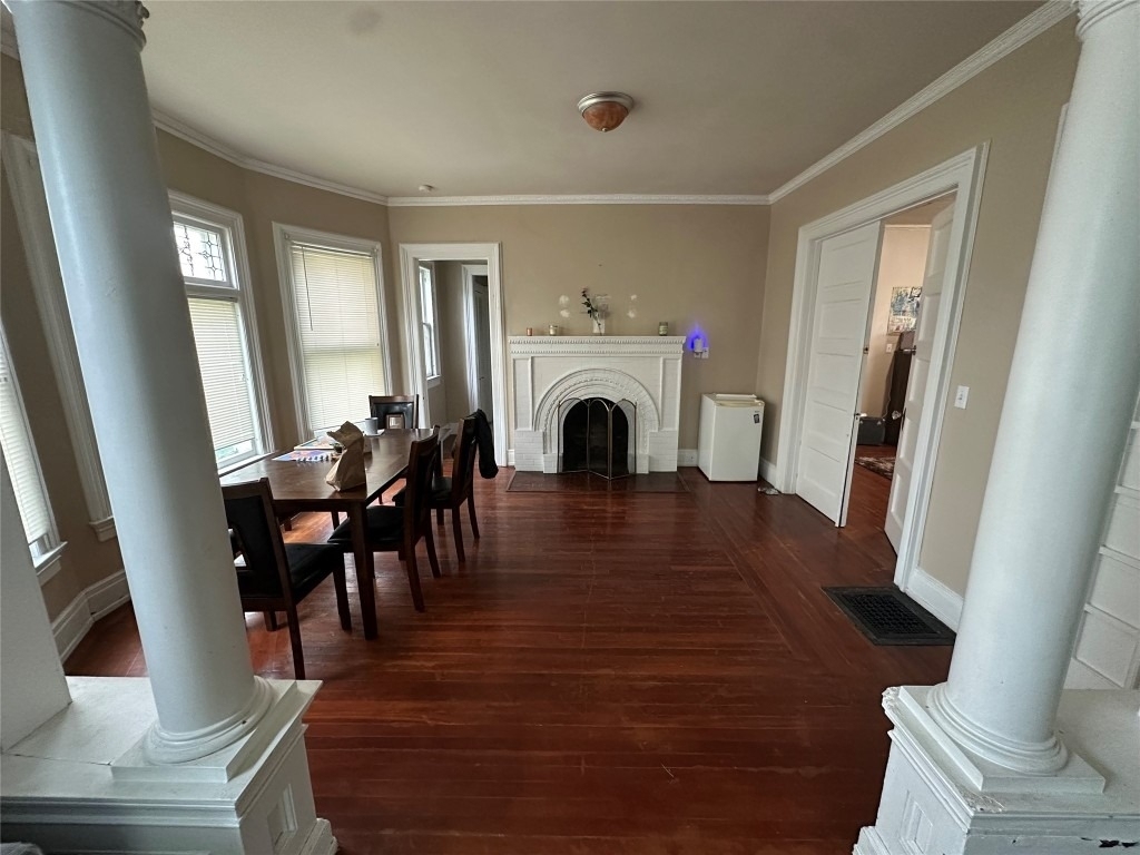 19 Edwards Street - Photo 1