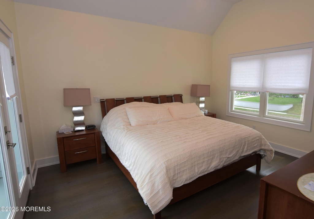 229 Lockwood Avenue - Photo 9