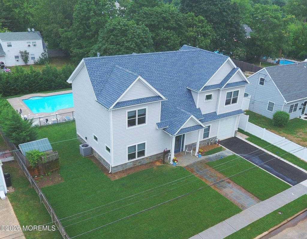 229 Lockwood Avenue - Photo 1
