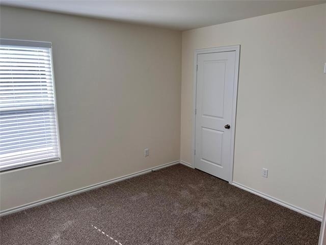 716 E 5th Street - Photo 17