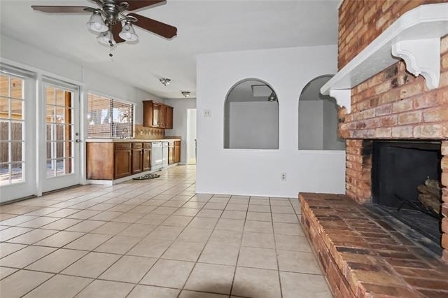 921 Middle Cove Drive - Photo 1